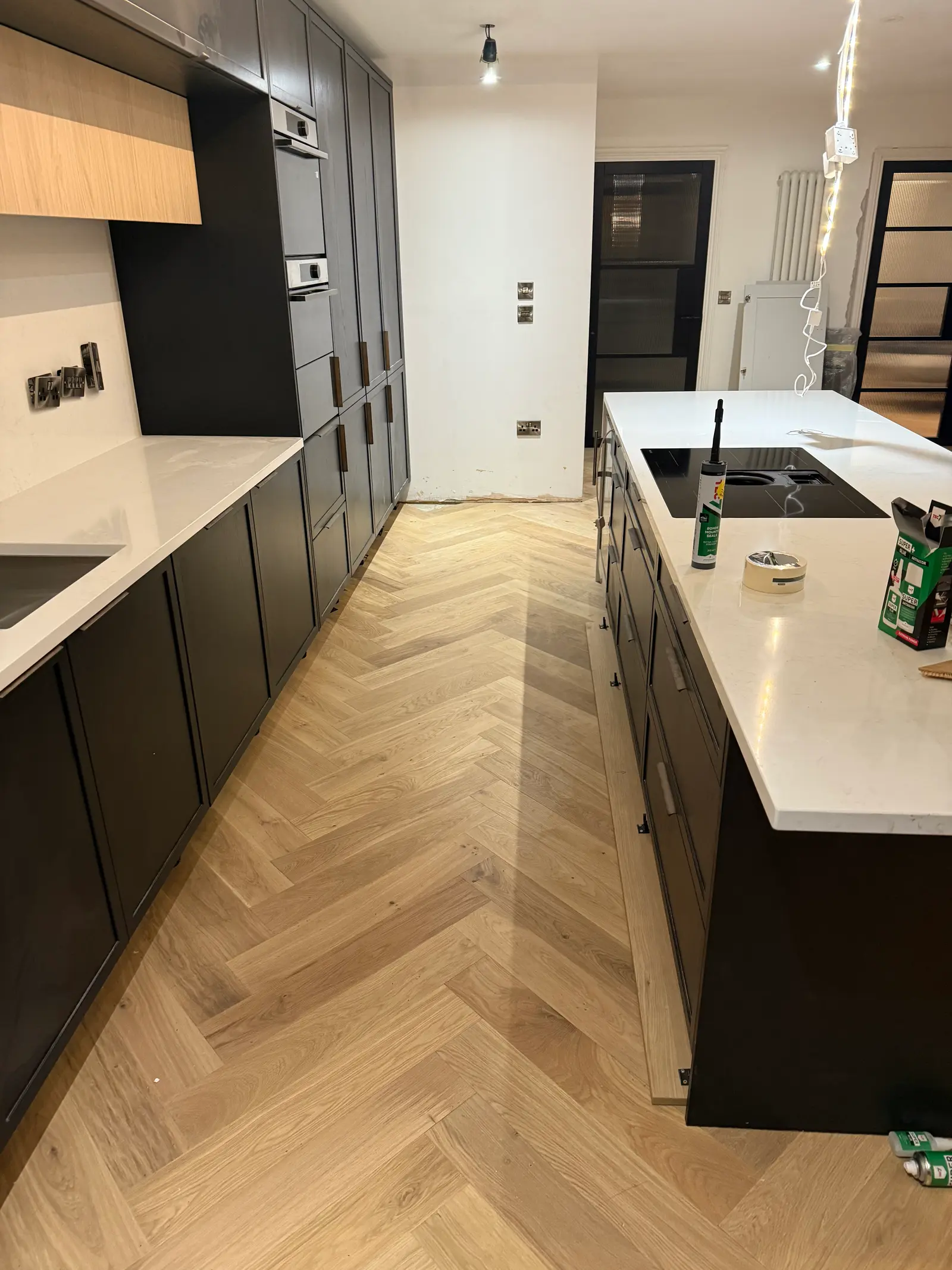 Marble oak kitchen finish