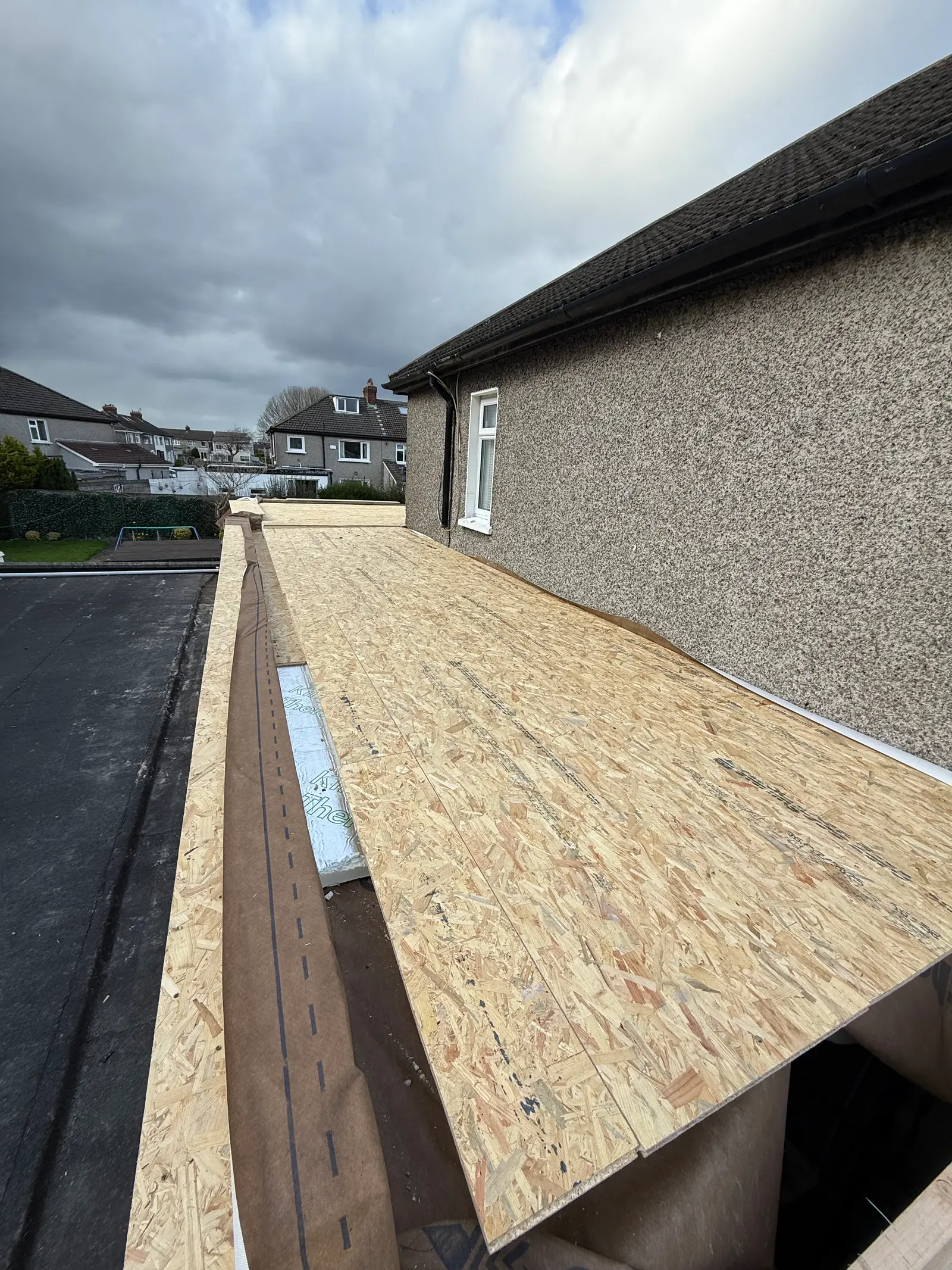 Extension roof